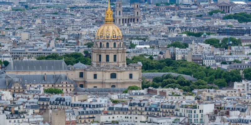 Les Invalides